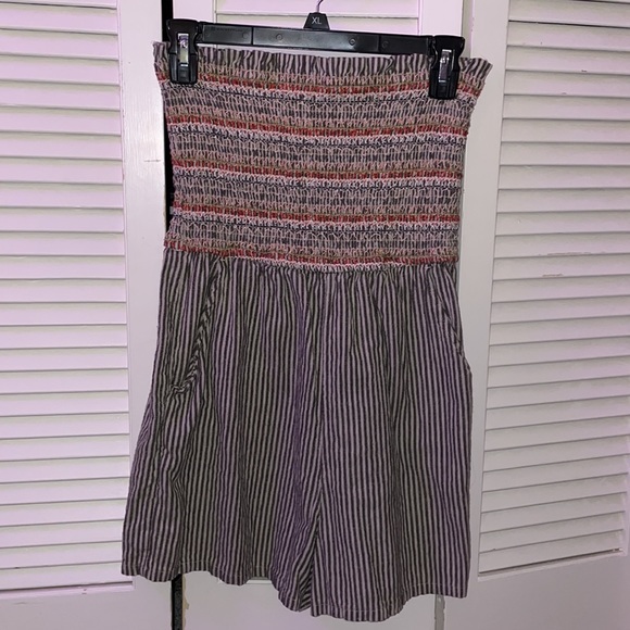 american eagle romper - Picture 1 of 4